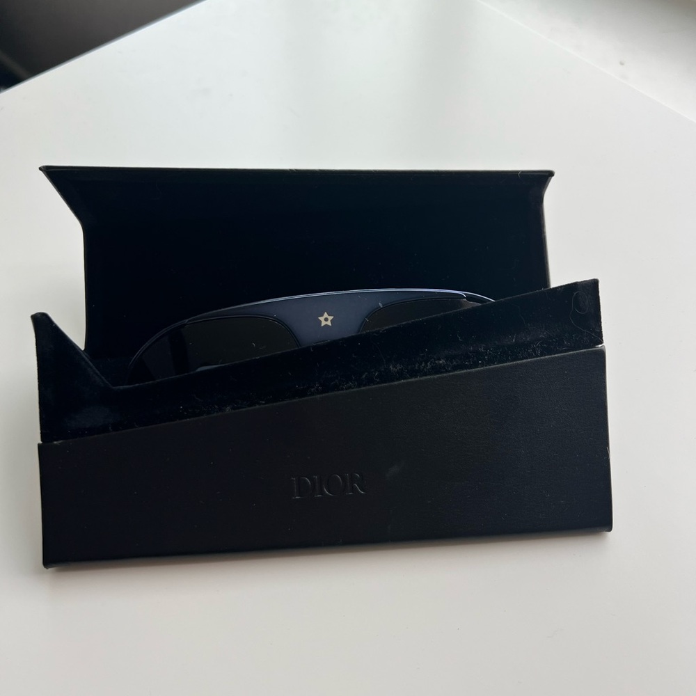 Christian Dior Dio(r)evolution2 Sunglasses Blue - Picture 4 of 16